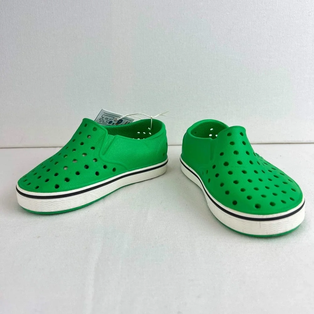 NWT Native Shoes Miles Kids Green Shell White Slip On Water Shoes EVA Size C7